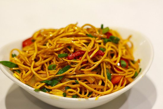 Hakka Noodles in Abu Dhabi aims to make your day splendid