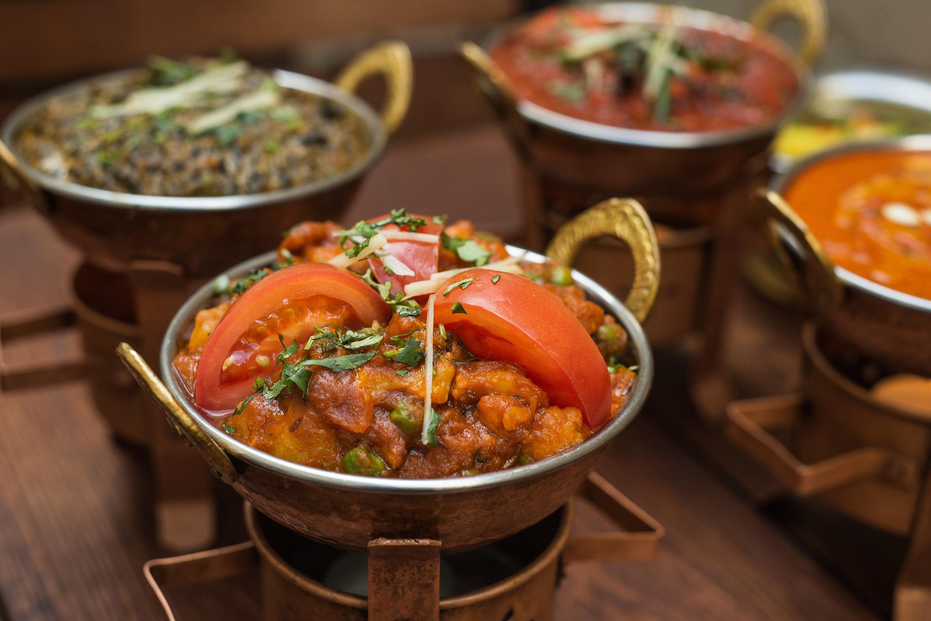 best-indian-buffet-dinner-in-abu-dhabi-offers-multiple-mouth-watering